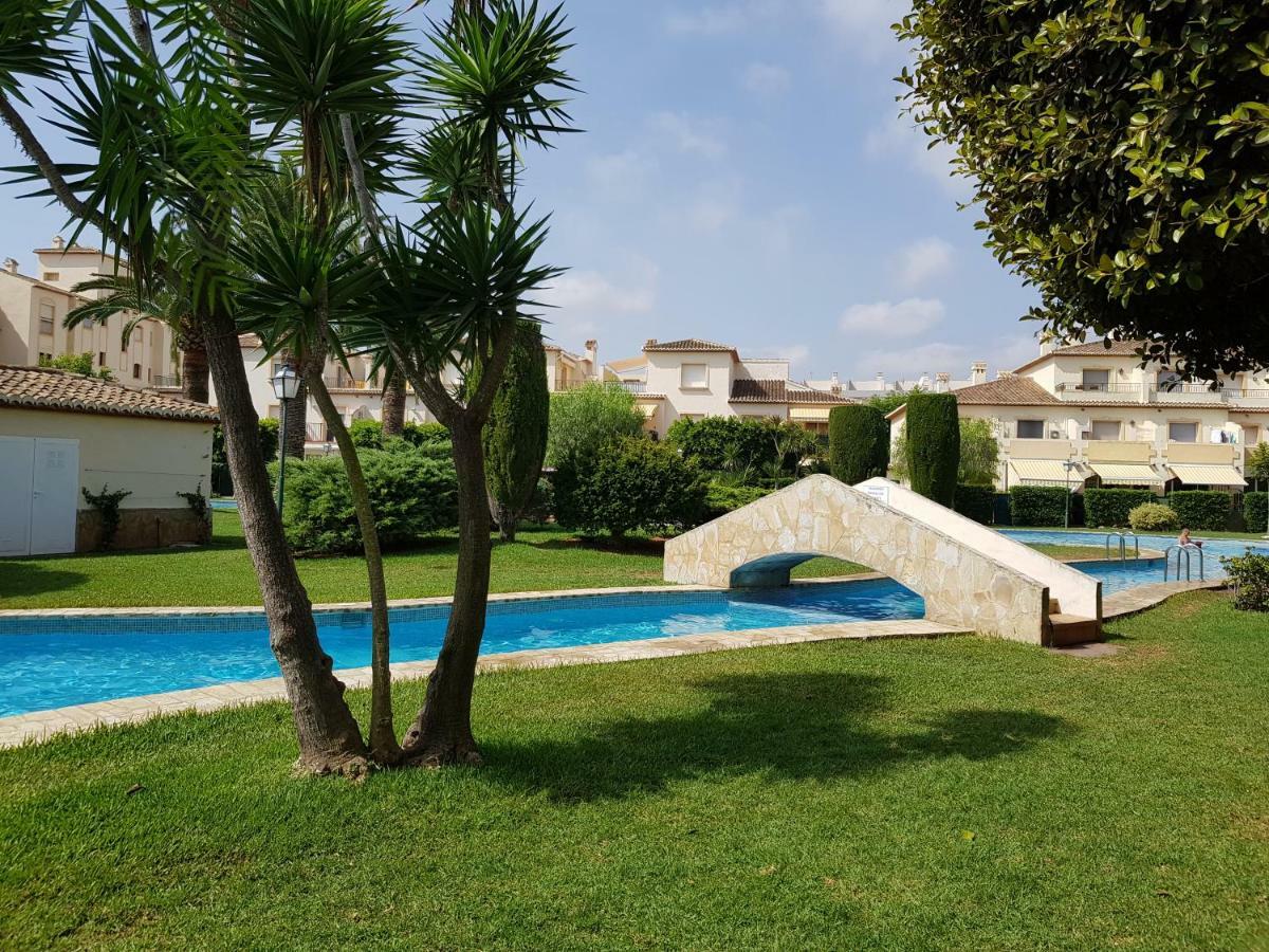 Javea - La Isla Extérieur photo