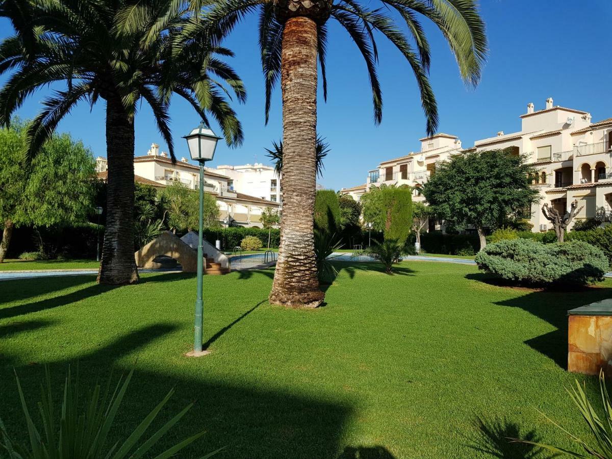 Javea - La Isla Extérieur photo