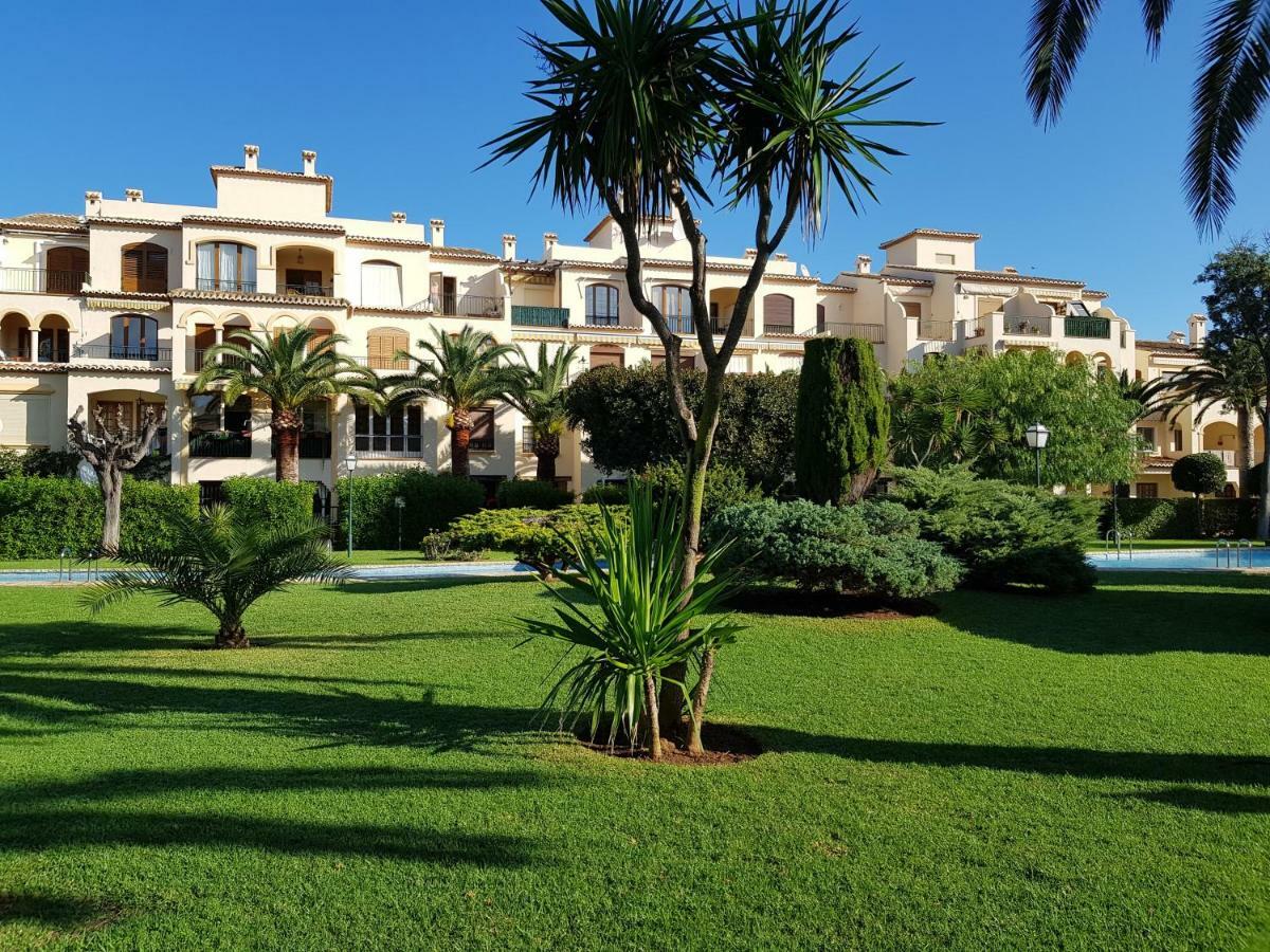 Javea - La Isla Extérieur photo