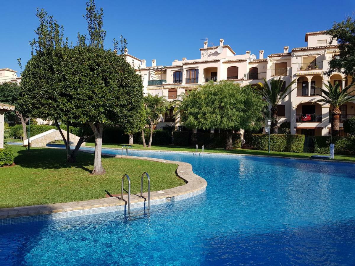 Javea - La Isla Extérieur photo